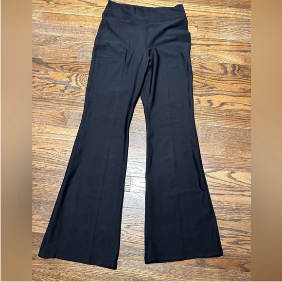 Old Navy Pants - New Flare High-rise